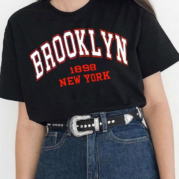 Brooklyn Printed  Short Sleeve T-Shirt - Image 5